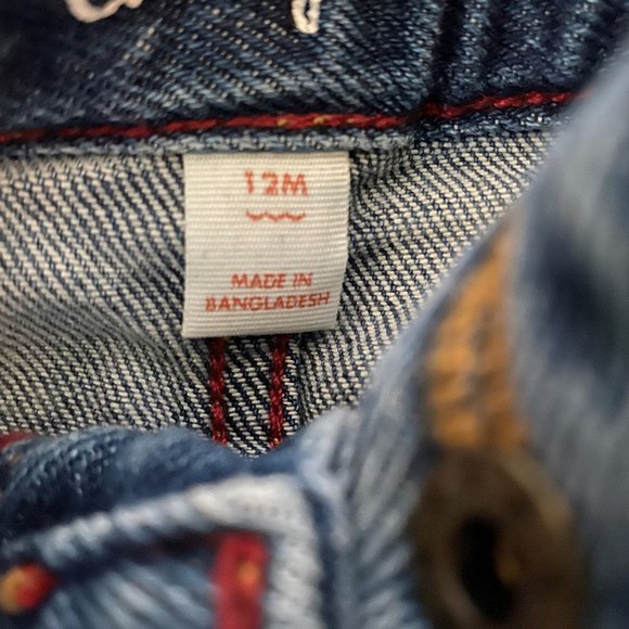 12 mos Cat & Jack Denim Jeans - Picture 2 of 3